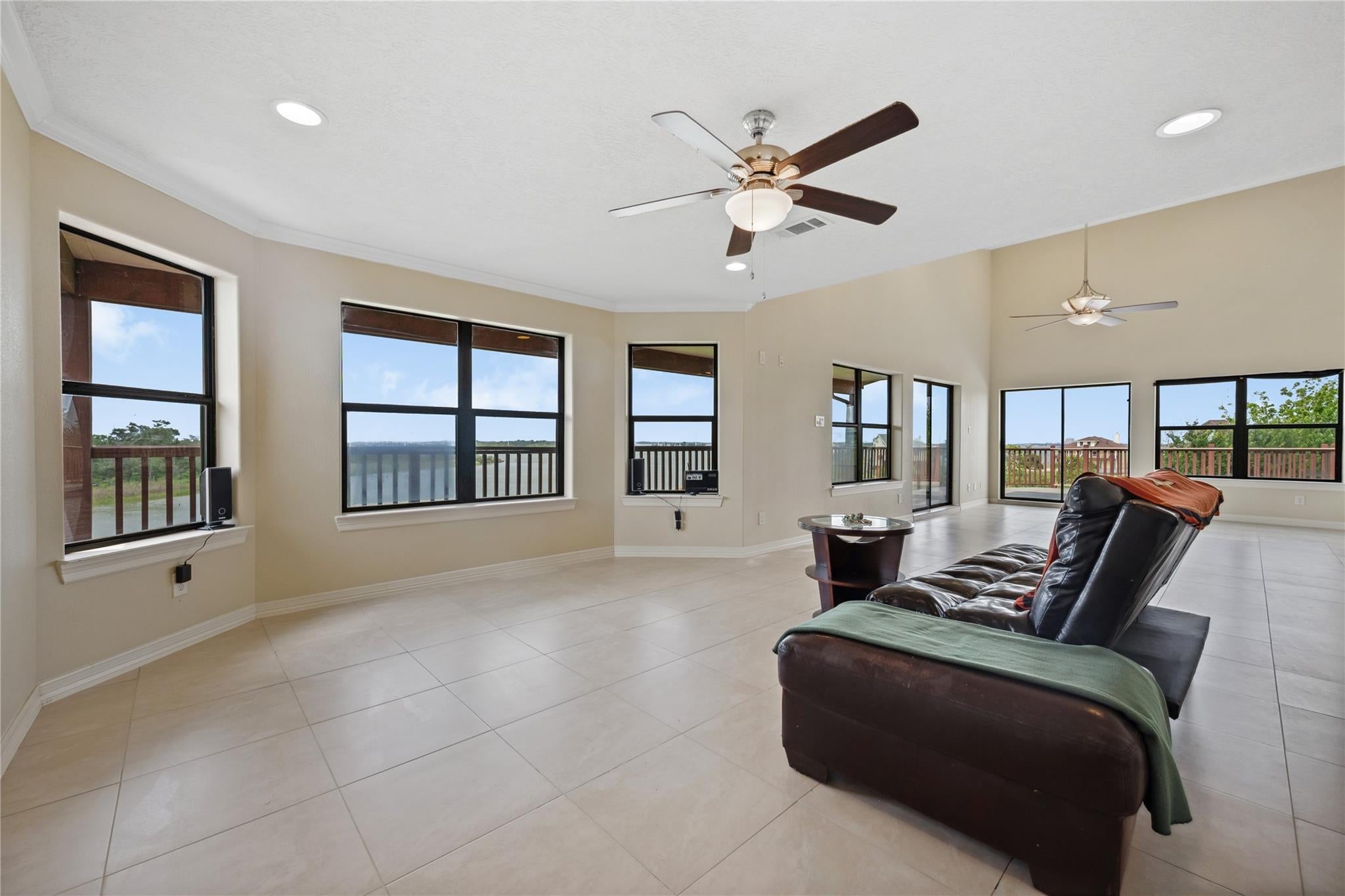 Baytown, Texas, 77520, United States, 3 Bedrooms Bedrooms, ,3 BathroomsBathrooms,Residential,Active,1824556