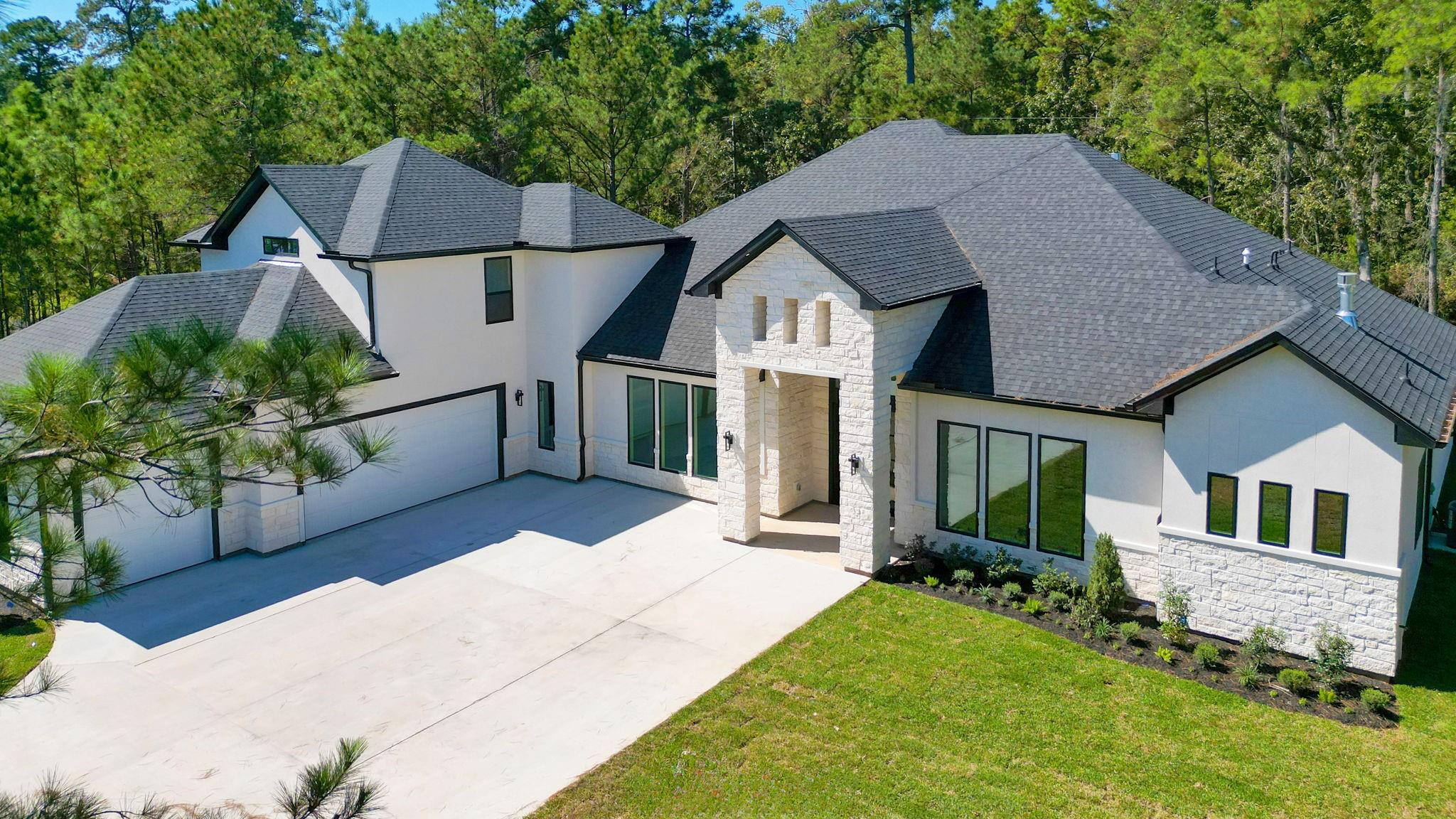 Montgomery, Texas, 77316, United States, 4 Bedrooms Bedrooms, ,4 BathroomsBathrooms,Residential,Active,1962179