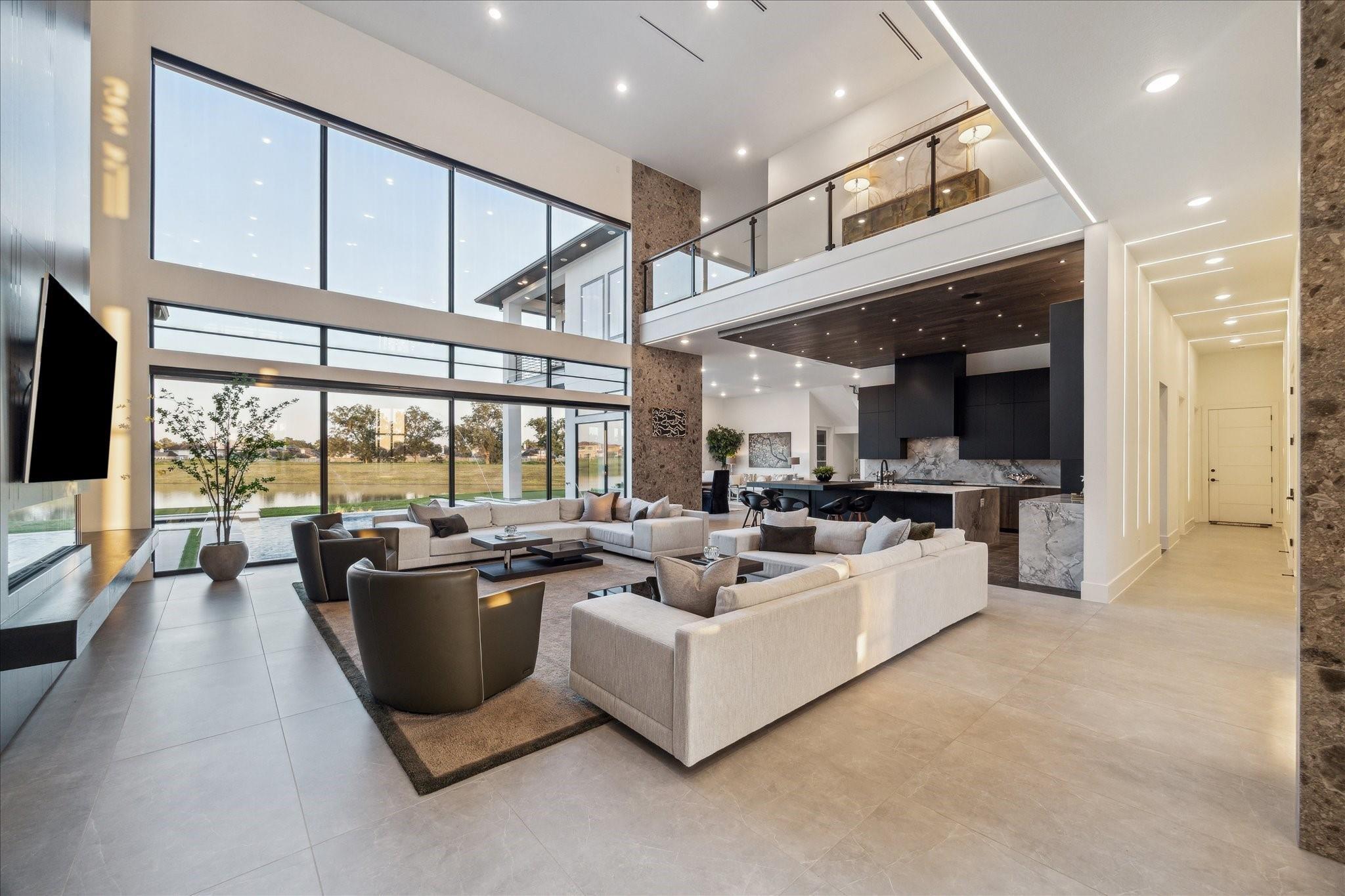 Richmond, Texas, 77469, United States, 5 Bedrooms Bedrooms, ,8 BathroomsBathrooms,Residential,Active,1990594