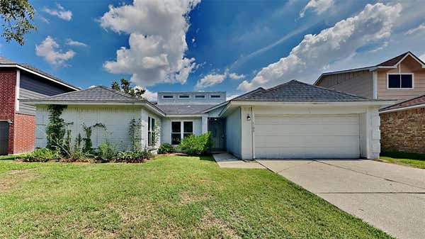 1102 EARLSFERRY DR, CHANNELVIEW, TX 77530 - Image 1