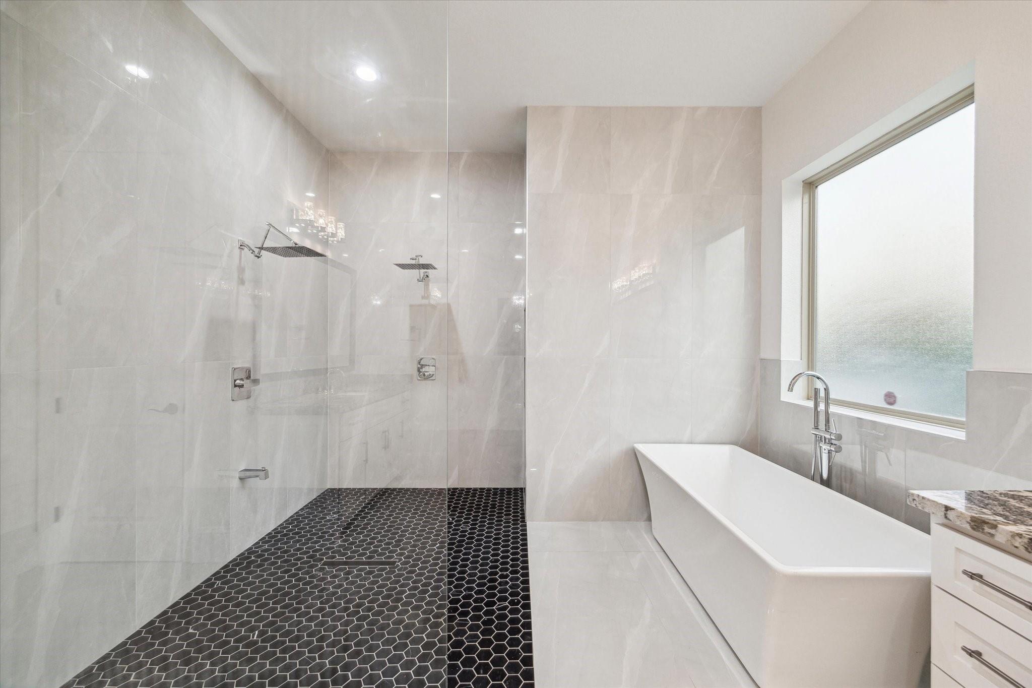 Missouri City, Texas, 77459, United States, 5 Bedrooms Bedrooms, ,7 BathroomsBathrooms,Residential,Active,1926679