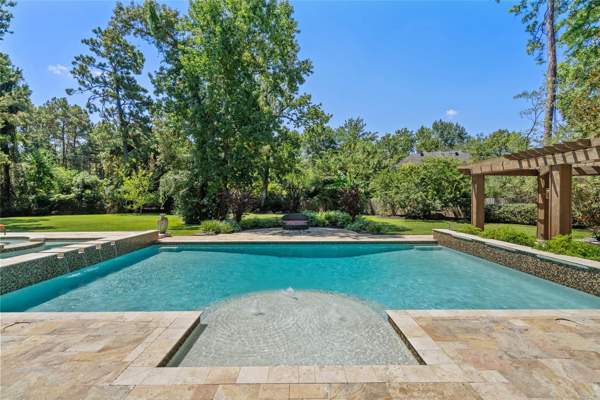 Humble, Texas, 77346, United States, 5 Bedrooms Bedrooms, ,8 BathroomsBathrooms,Residential,Active,2010145