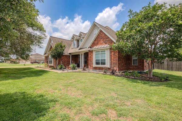 196 CHAMPLAIN ST, VICTORIA, TX 77905 - Image 1