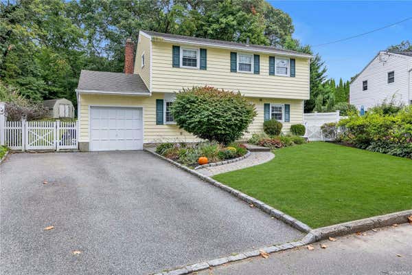 33 COURT DR, HUNTINGTON STATION, NY 11746 - Image 1