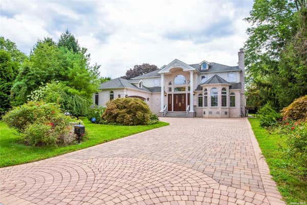 150 CRABAPPLE RD, MANHASSET, NY 11030 - Image 1