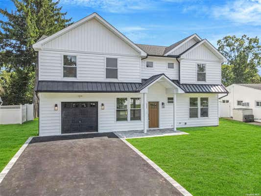 32 WAYSIDE LN, WANTAGH, NY 11793 - Image 1