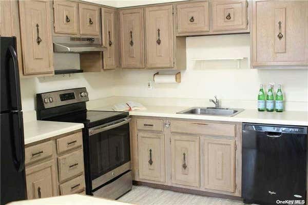 175 MAIN AVE APT 135, WHEATLEY HEIGHTS, NY 11798, photo 5 of 9