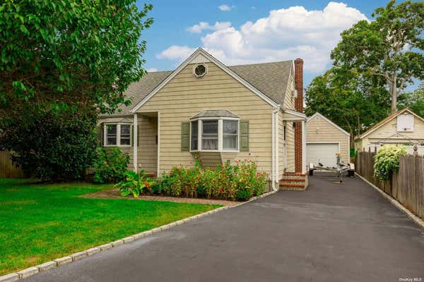 35 HEMLOCK ST, ISLIP, NY 11751 - Image 1