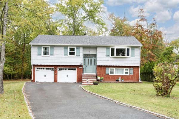 4 YORKTOWN CT, TAPPAN, NY 10983 - Image 1