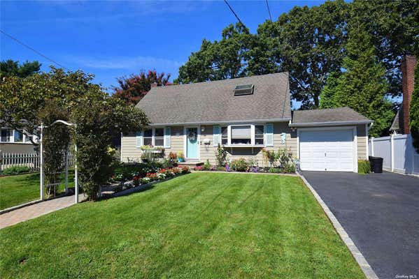 22 LENOX ST, LINDENHURST, NY 11757 - Image 1