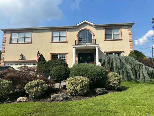 51 NORTH CT, ROSLYN HEIGHTS, NY 11577 - Image 1