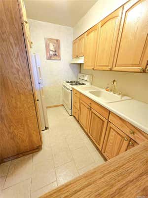 151-25 88TH ST # 4G, HOWARD BEACH, NY 11414, photo 5 of 13