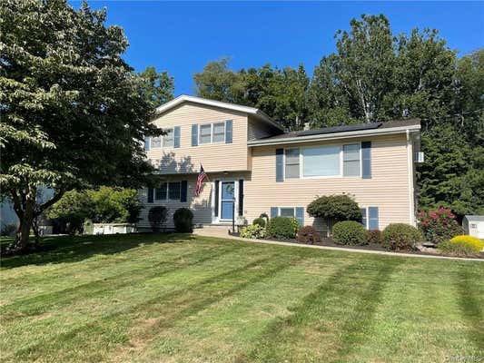 11 TOWNSEND PL, CHESTER, NY 10918 - Image 1