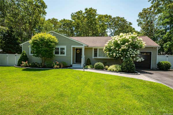 94 LYNNCLIFF RD, HAMPTON BAYS, NY 11946 - Image 1