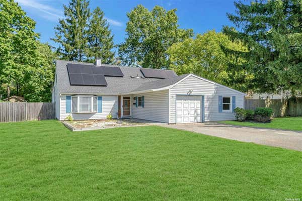 19 SLATE LN, ISLANDIA, NY 11749 - Image 1