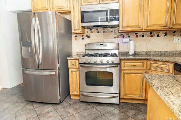 132-20 LINDEN BLVD, SOUTH OZONE PARK, NY 11420, photo 3 of 16