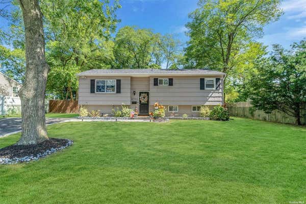 2703 HEATHER AVE, MEDFORD, NY 11763 - Image 1