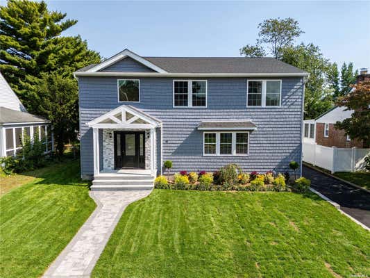 40 WAGG AVE, MALVERNE, NY 11565 - Image 1