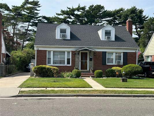 65 MARTIN AVE, HEMPSTEAD, NY 11550 - Image 1