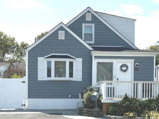 215 LIDO PKWY, LINDENHURST, NY 11757 - Image 1