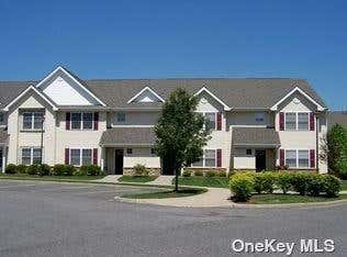 104 MORLEY CIR, MELVILLE, NY 11747 - Image 1