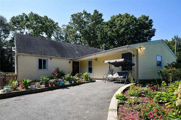 296 POPLAR ST, CENTRAL ISLIP, NY 11722 - Image 1