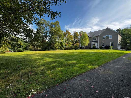 4 TOWNSEND LN, BREWSTER, NY 10509 - Image 1