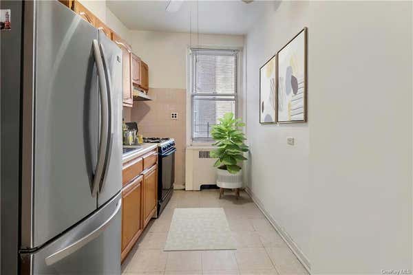 601 PELHAM PKWY N APT 305, BRONX, NY 10467 - Image 1