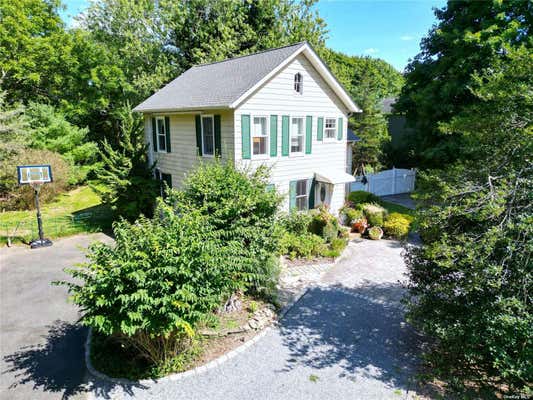 190 S COUNTRY RD, REMSENBURG, NY 11960 - Image 1