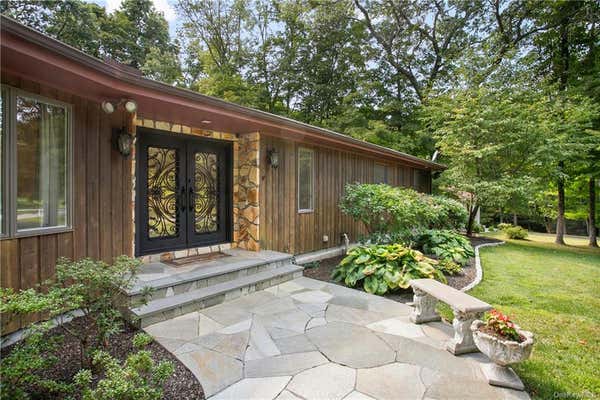 22 FRANKLIN DR, MAHOPAC, NY 10541 - Image 1