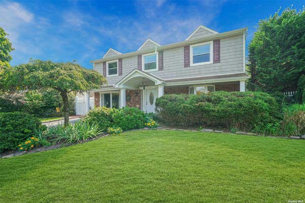 20 HILLTOP DR, MOUNT SINAI, NY 11766 - Image 1