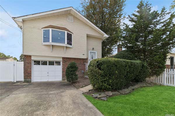 62 KENNEDY AVE, NORTH BABYLON, NY 11703 - Image 1