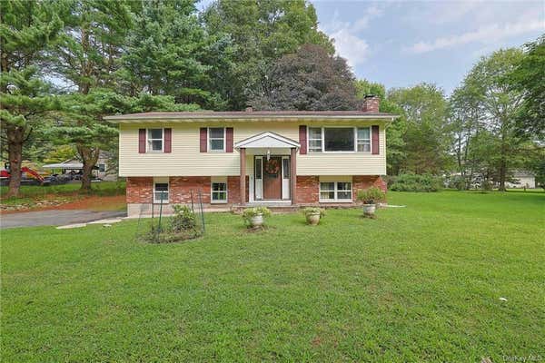 25 SIMON DR, WALDEN, NY 12586 - Image 1