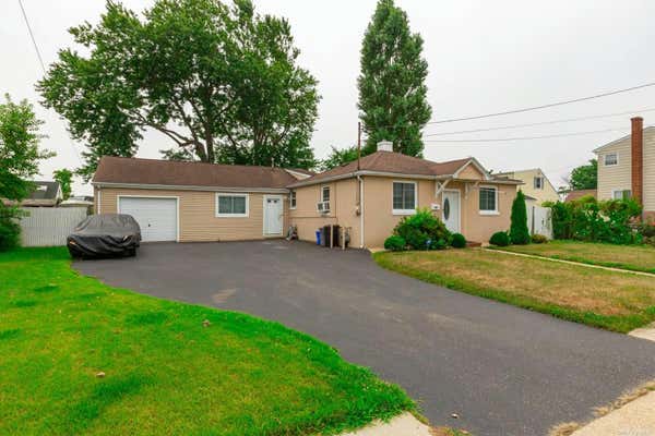 53 W BELLE TERRE AVE, LINDENHURST, NY 11757 - Image 1