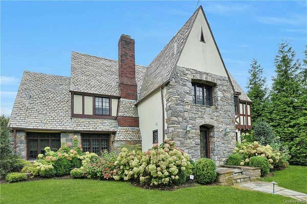 20 TINTERN LN, SCARSDALE, NY 10583 - Image 1