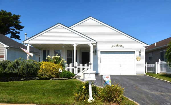 3 STRAWBERRY PATCH CT # 3, MANORVILLE, NY 11949 - Image 1