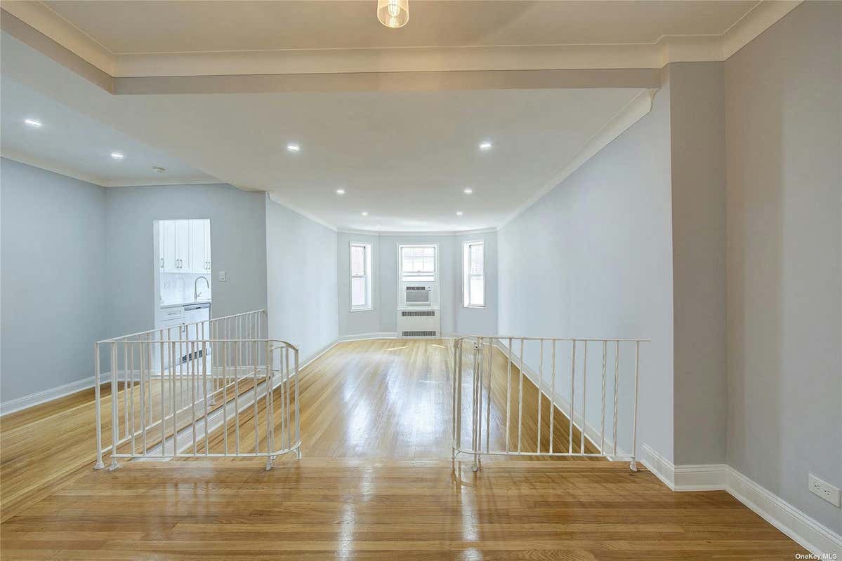 7636 113TH ST APT 4K, FOREST HILLS, NY 11375, photo 1 of 29