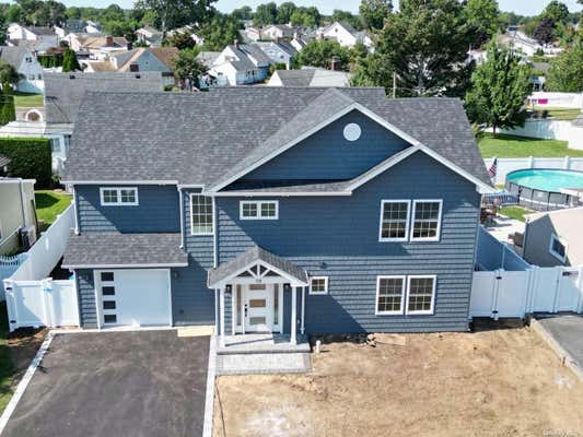 10 TWISTING LN, WANTAGH, NY 11793 - Image 1