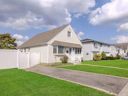 26 W MARINE AVE, LINDENHURST, NY 11757 - Image 1