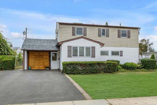 20 COLLECTOR LN, LEVITTOWN, NY 11756 - Image 1