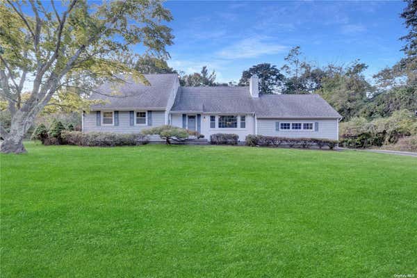 35 GREENHILL LN, HUNTINGTON, NY 11743 - Image 1