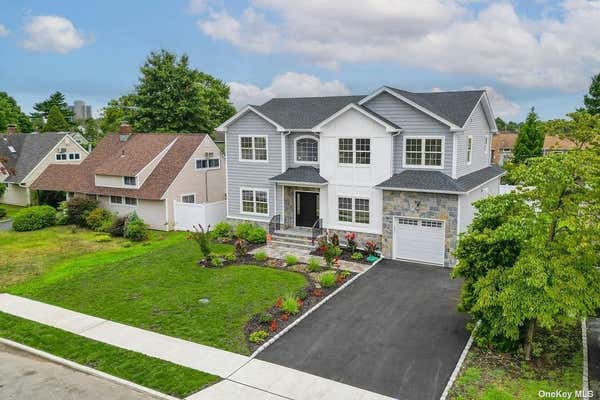 24 HEDGE LN, WESTBURY, NY 11590 - Image 1