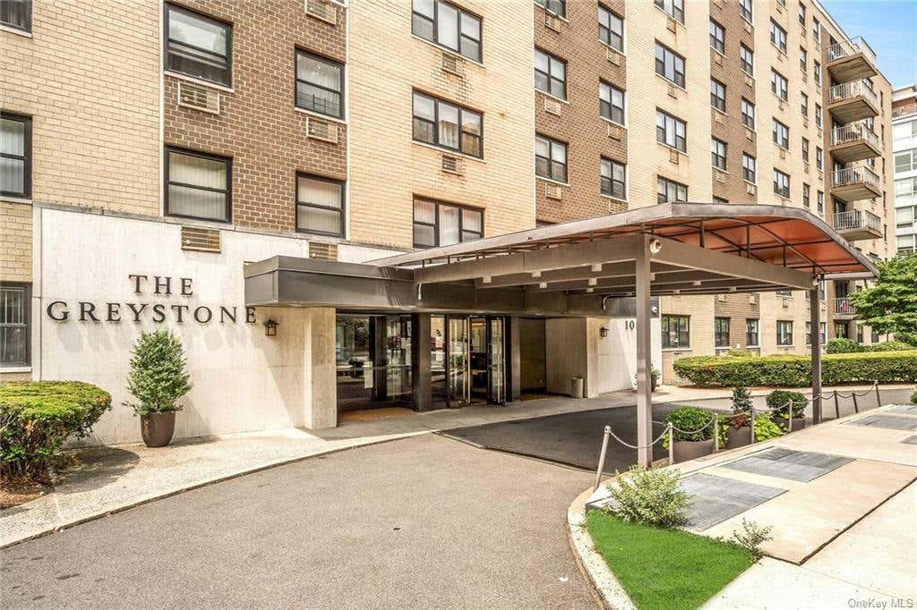 1085 WARBURTON AVE APT 517, YONKERS, NY 10701, photo 1 of 21