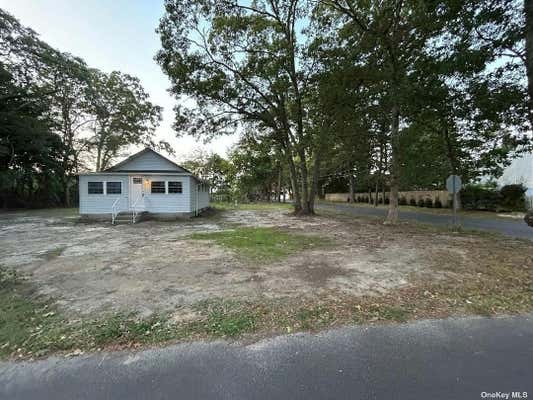 27 CLASSON AVE, MASTIC, NY 11950 - Image 1