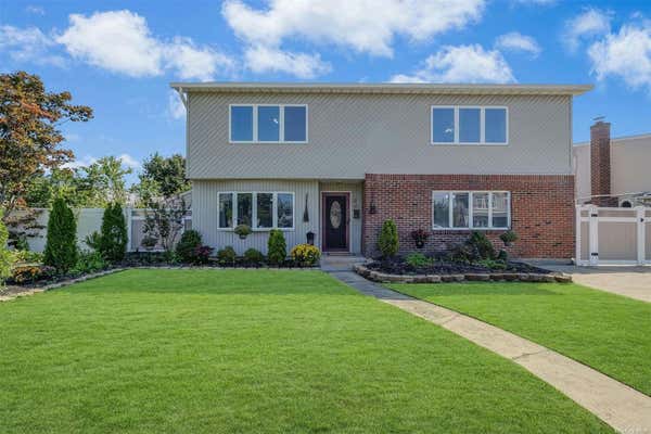 19 RING LN, LEVITTOWN, NY 11756 - Image 1