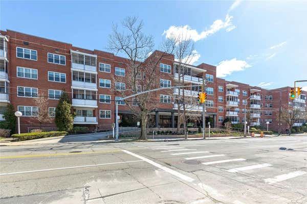 1 KENSINGTON GATE APT 315, GREAT NECK, NY 11021 - Image 1