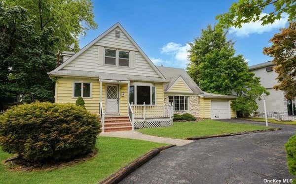 1752 CARLTON AVE, STATEN ISLAND, NY 10309 - Image 1