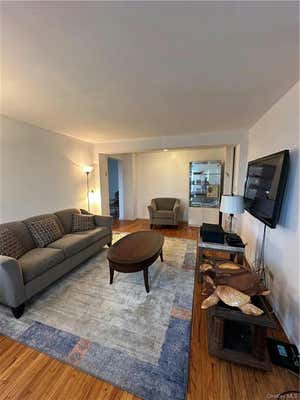 2015 SAINT PAUL AVE APT 5I, BRONX, NY 10461 - Image 1