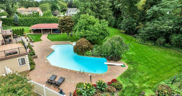 6 LINKS CT, HUNTINGTON, NY 11743 - Image 1