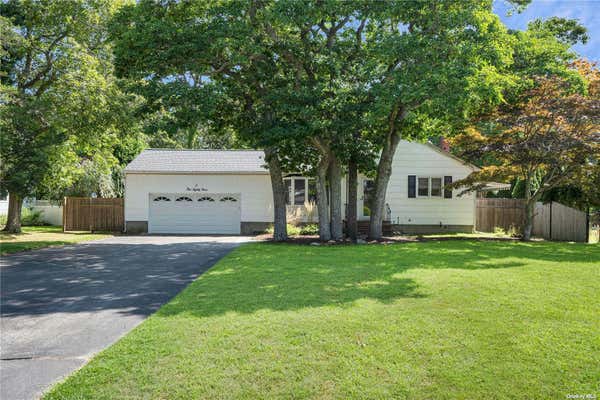 189 BELLEVIEW AVE, CENTER MORICHES, NY 11934 - Image 1